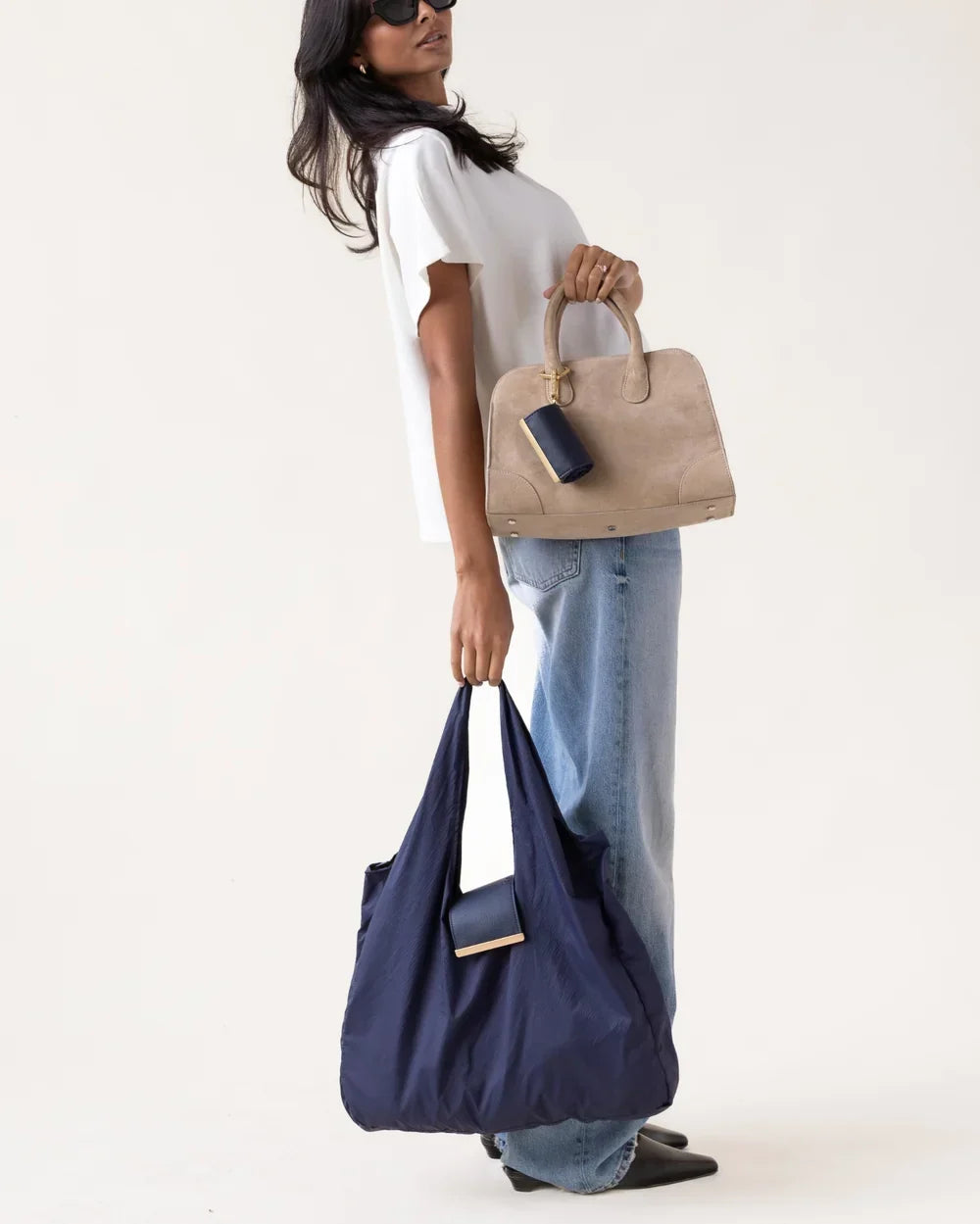Charm Transformable Bag  Stylish Vegan Leather Tote & Keychain Charm👑